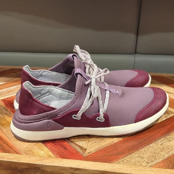 OluKai Women’s Miki Li’ Mauve/Plum Quick-Drying Outdoor Shoes
